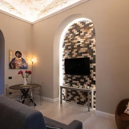 Zentral Apartman Nápoly