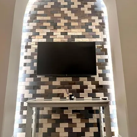 Zentral Apartament *