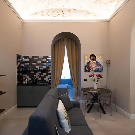 Zentral Apartament *